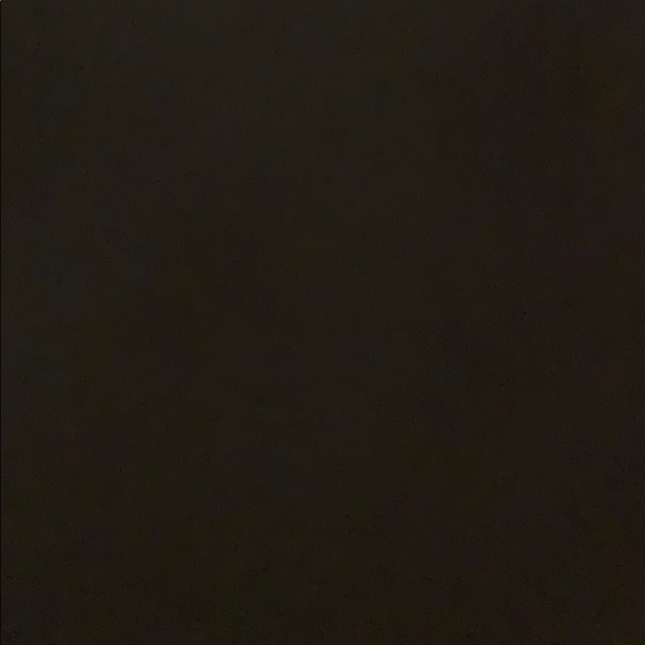 Meet your Posher, Hayley - Picture 1 of 1